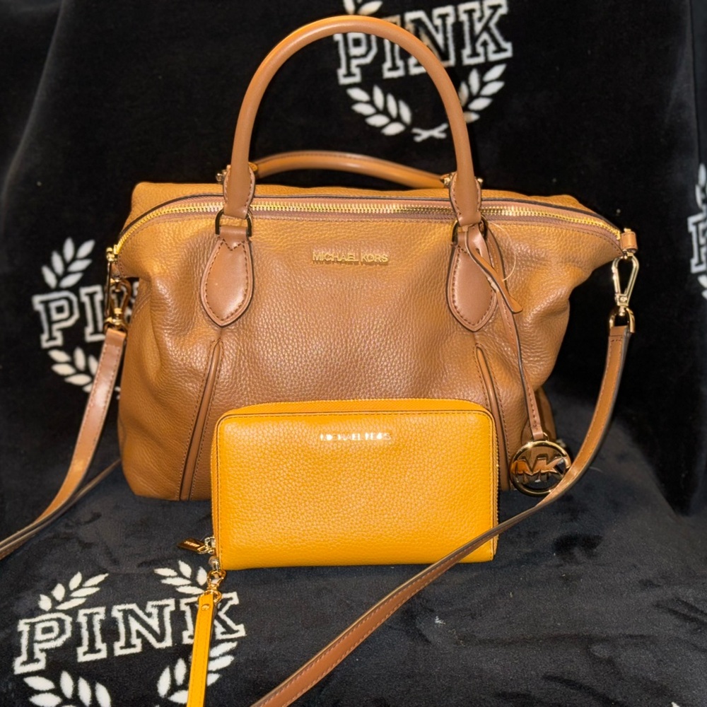 Michael Kors satchel